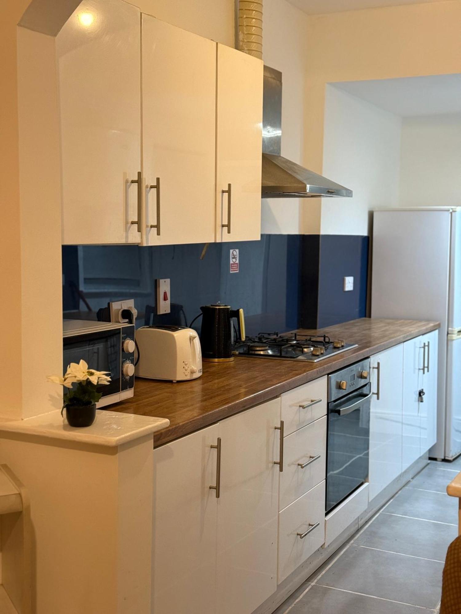 3 Bedroom Terraced Home Nottingham Zewnętrze zdjęcie